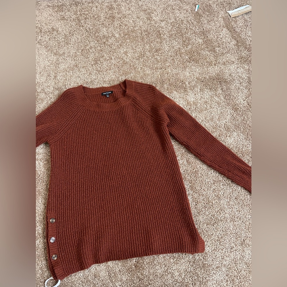 Women’s sweater